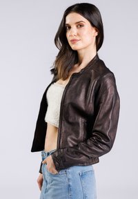 Freaky Nation Skinnjacka - rust