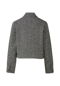 Czarna i biała teksturowana kurtka cropped z długimi rękawami i zapinanymi mankietami, przedstawiona z tyłu na białym tle.