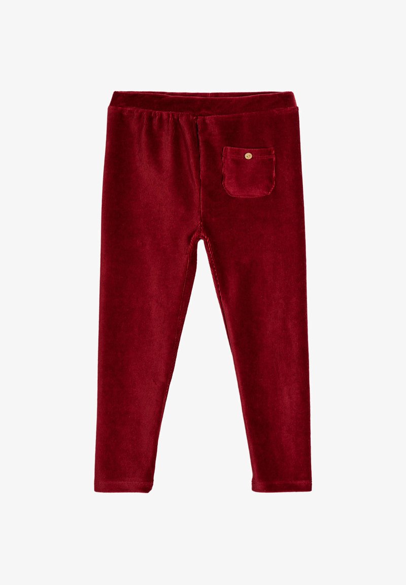 Rode fluwelen kinderbroek met elastische taille en een klein knoopzakje op de rechterheup.