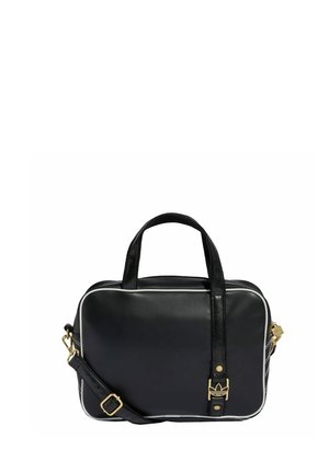 Čierna obdĺžniková taška cez rameno s dvojitými rukoväťami, nastaviteľným pásikom, bielym lemovaním a zlatým logom Adidas a kovovými detailmi.