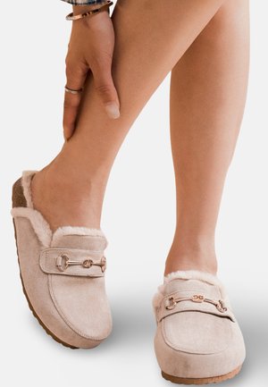 Chaussons - taupe