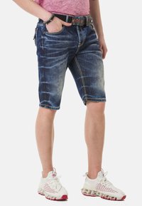 Cipo & Baxx Jeans Shorts - blau