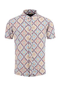 Camisa de botones de manga corta hecha de tela ligera, con un patrón abstracto colorido en tonos rojos, azules y beiges.