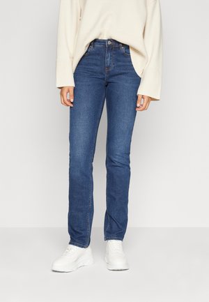 ONLY ONLSUI SLIM GUABOX - Slim fit jeans - dark medium blue