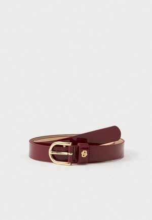 SCARLET - Curea - dark red