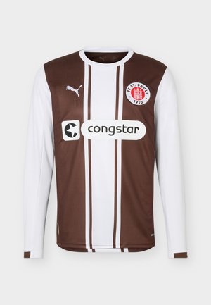 FC St. Pauli pikkade varrukatega jalgpallitrikot pruunis ja valges, ees Puma logo ja Congstari sponsor, vasakul rinnal klubi vapp.