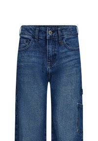 Pantaloni cargo in denim blu scuro con un design a gamba dritta, tasche frontali e una tasca laterale cargo. Presentano chiusura con bottone e zip.