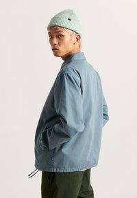 Vans TORREY COACHES - Summer jacket - stormy weather