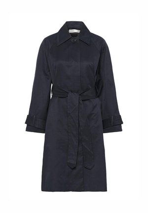 Naktīm zils tranšejkorts ar jostu viduklī, smailu apkakli un gariem piedurknēm. Gluds audums ar tīru dizainu un aproču detaļu ar locījumu.