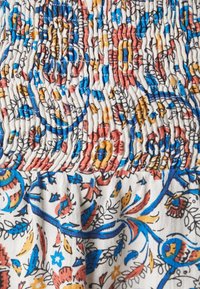 Vero Moda Tall VMSIS SMOCK SHORT SKIRT - sukňa v tvare A - bright white/blue