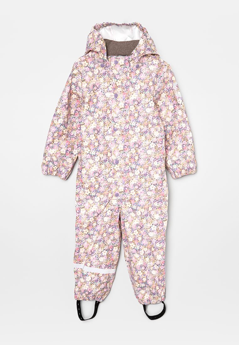 Blumengemusterter Schneeanzug mit einem lila, rosa und weißen Design. Er hat eine Kapuze, elastische Bündchen und verstellbare Riemen an den Füßen.