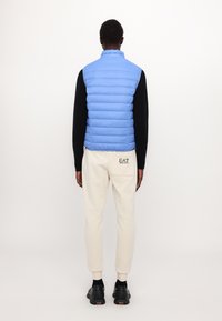 EA7 Emporio Armani TRAIN CORE LIGHT VEST - Waistcoat - granada sky