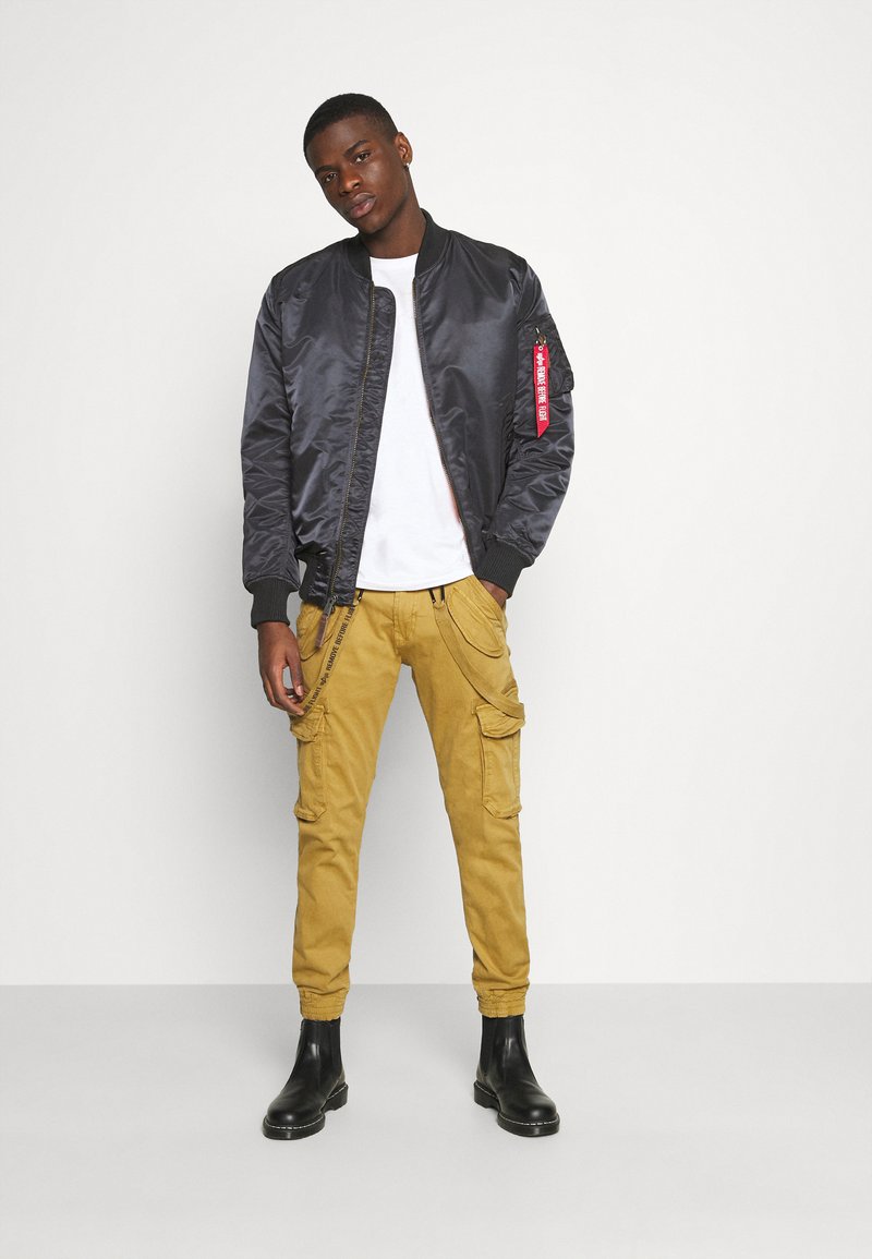 Alpha Industries Bomberjacke - iron grey/dunkelgrau - Zalando.de