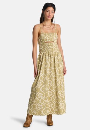 CLOUD - Maxi-jurk - cactus green