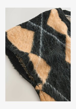 Sweter z wełny w kolorze czarnym i beżowym, z diamentowym wzorem, o miękkiej, puszystej fakturze i kontrastującymi białymi przeszyciami.