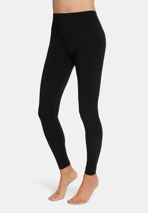 Zwarte leggings met een hoge tailleband, gemaakt van een soepele, rekbare stof. Het ontwerp is aansluitend en reikt tot aan de enkels.