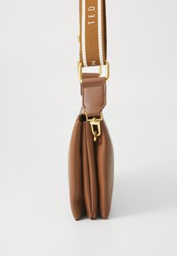 Ted Baker ESILLE - Borsa a tracolla - brown