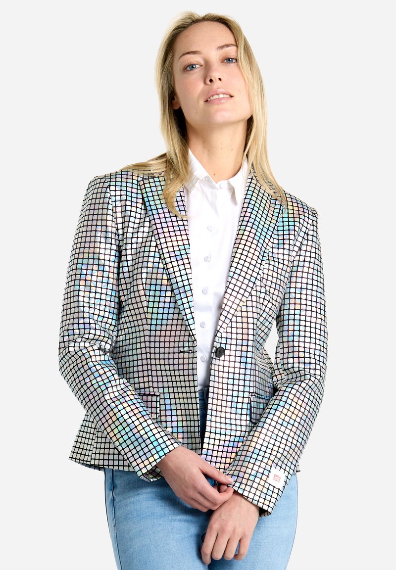 Iridescent karo blazer s prilegajočo silhueto, zapiranje na en gumb, izrezane reverje in dva stranska žepa. Teksturna, odsevna zasnova.