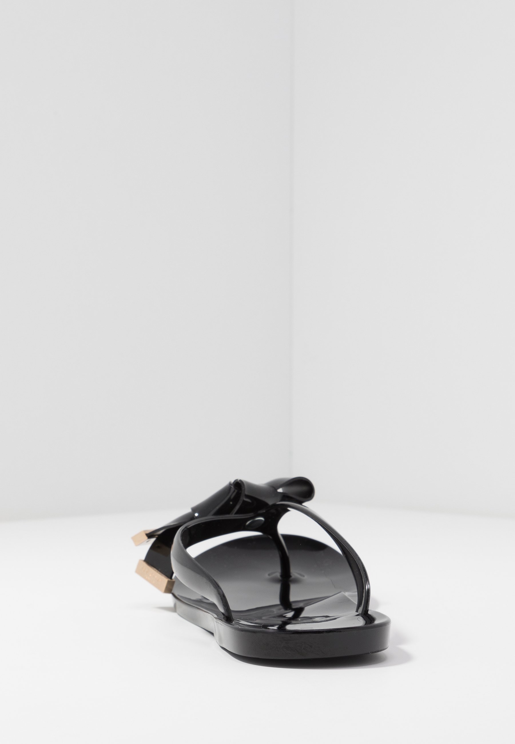 Ted Baker LUZZI Badesko black Zalando.no Ted Baker LUZZI Badesko black Zalando.no