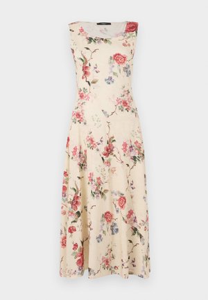 Rochie fără mâneci din material crem, cu flori roz și roșii și frunze verzi. Formă A-line cu o margine la genunchi.