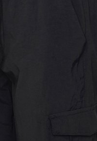 Brave Soul Cargobyxor - black