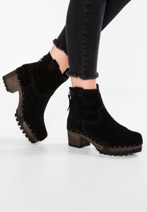 Bottines à plateau - black