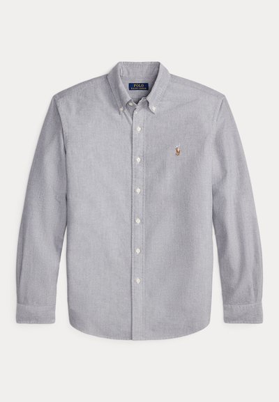 Ανοιχτό γκρι μακρυμάνικο πουκάμισο Polo Ralph Lauren με κουμπιά, γιακά και μικρό κεντημένο λογότυπο στο αριστερό στήθος.