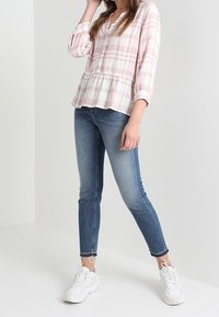 Abercrombie & Fitch Camicetta - white