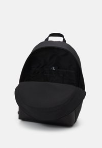 Calvin Klein Jeans CAMPUS UNISEX - Sac à dos - black