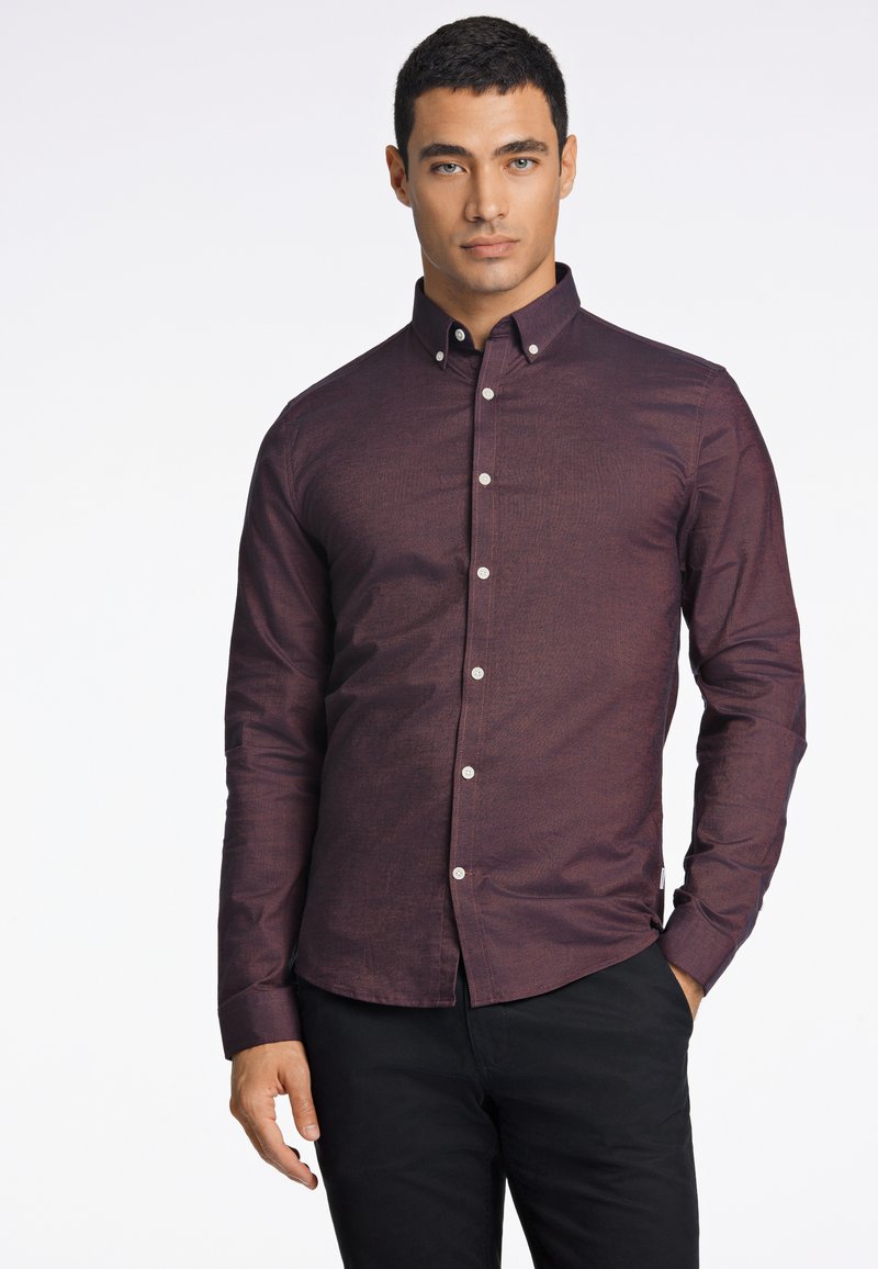 Lindbergh - OXFORD SUPERFLEX - Camisa - deep red mix, Ampliar