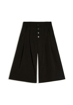 Zwarte cropped broek met wijde pijpen, plooien, hoge taille, steekzakken, riemlussen en een knoopsluiting aan de voorkant met vijf knopen.