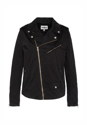 Giubbotto da motociclista nero, leggero, con colletto a punta, zip frontale asimmetrica e molteplici tasche con zip e bottoni. Tessuto di texture liscia.