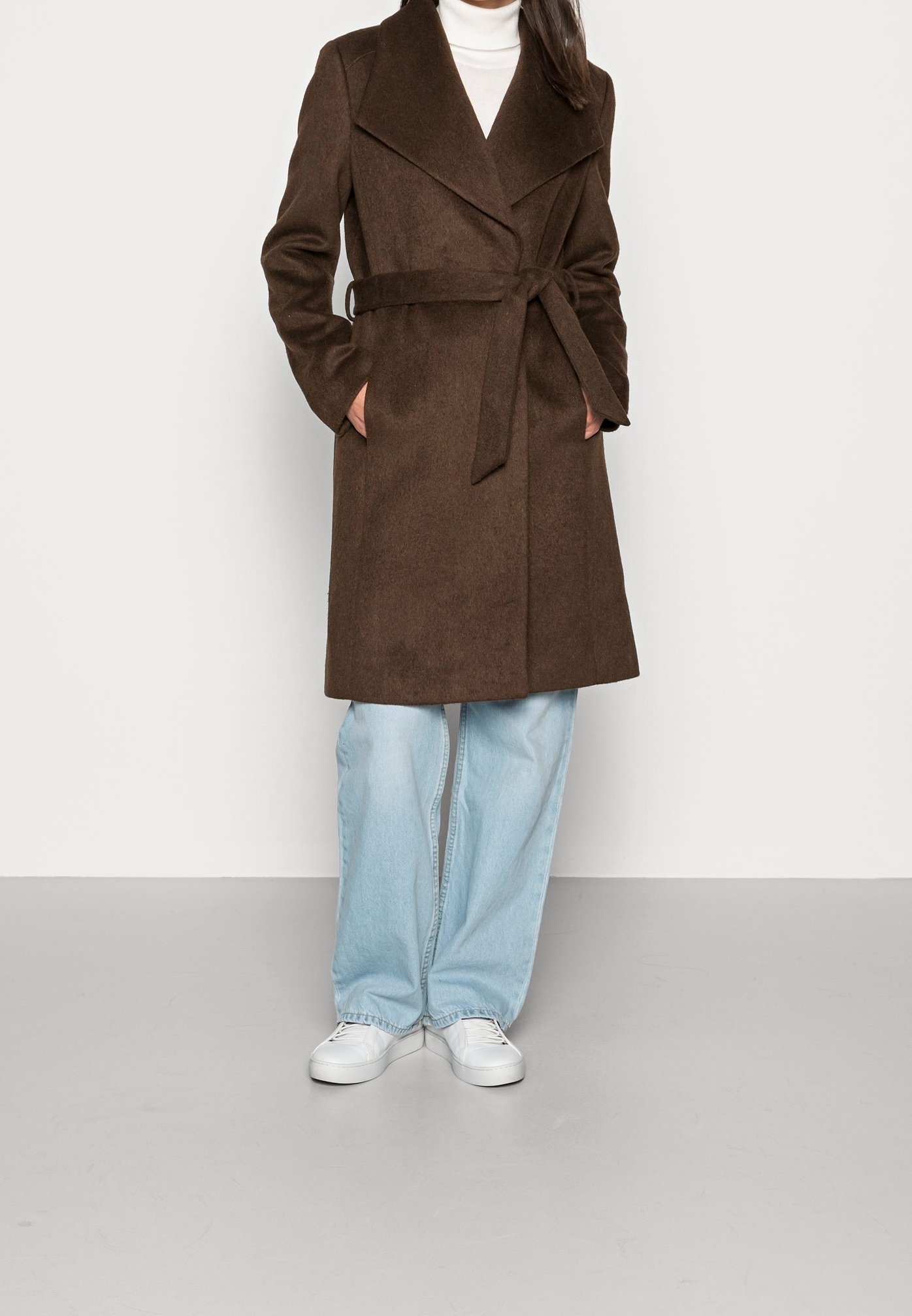 Manteau Marron Marque Lu's – Taille M, Neuf Avec étiquettes, Doublure Polyester, Pour Femme