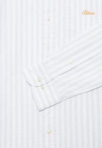 BLKVIS SCRIPT - Shirt - skyway