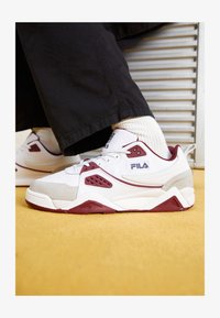 Selezionato, white/tawny port