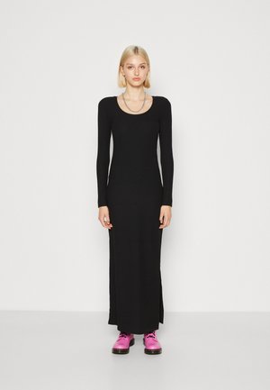 ONLNELLA LONG DRESS - Strickkleid - black