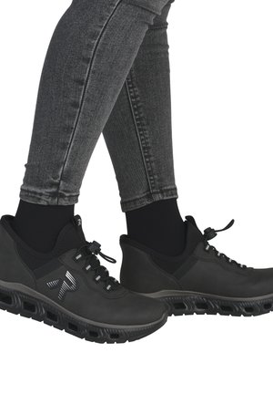 Rieker Baskets basses - grau