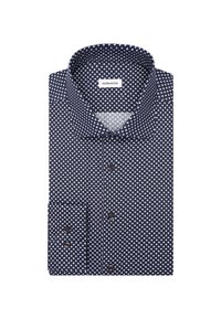 Camicia da uomo a maniche lunghe color blu navy con pois bianchi, con chiusura a bottoni sul davanti e ai polsi, piegata ordinatamente.