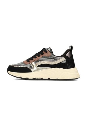 Sport sneakers met een bovenwerk van gaas, voorzien van zwarte, gouden en bruine accenten, tekstuurpanelen en een chunky crèmekleurige zool.
