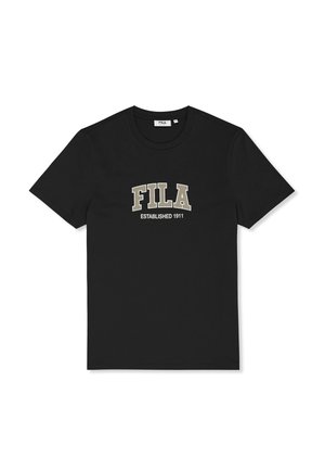 Schwarzes T-Shirt mit kurzen Ärmeln und Rundhalsausschnitt, mit dem Schriftzug "FILA ESTABLISHED 1911" in Beige und Weiß auf der Brust bedruckt.