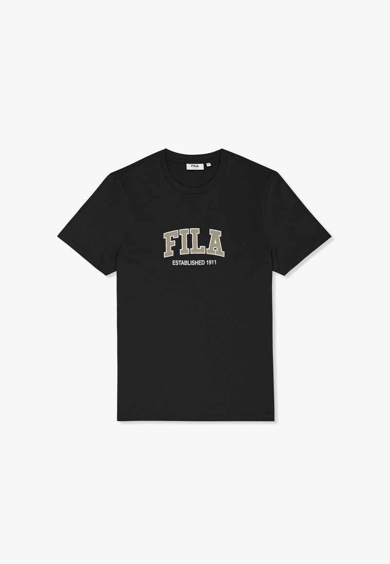 T-shirt nera a maniche corte con scollo rotondo e la scritta "FILA ESTABLISHED 1911" stampata in beige e bianco sul petto.
