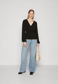 Vero Moda Tall VMALVA WRAP - Blouse - black