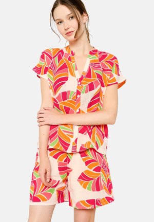 WITH GRAPHIC FLOWERS - Bluse - fuschia pink