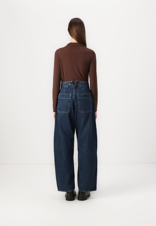 BARREL HIGH LOOSE  - Relaxed fit jeans3