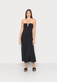 Abercrombie & Fitch HALTER DRESS  - Vestido de dia - black solid