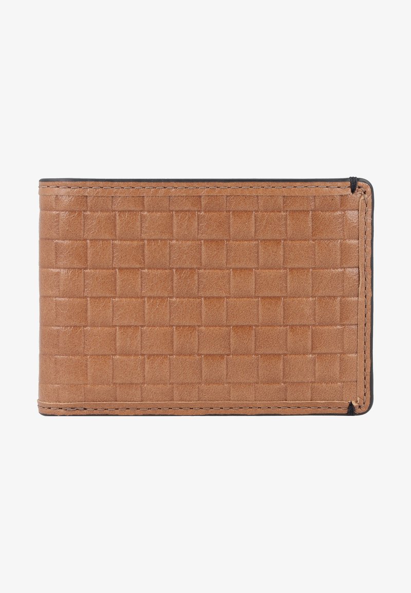 Cartera de cuero marrón tejido con un diseño texturizado, que presenta una forma rectangular y costuras en negro contrastantes a lo largo de los bordes.