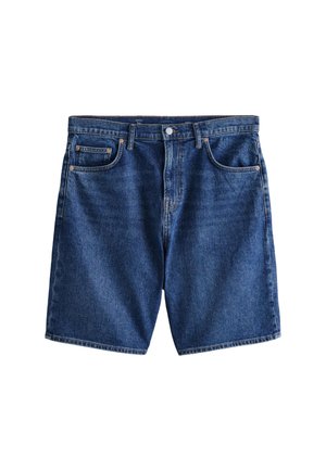 Blaue Denim-Shorts mit Knopfverschluss, Gürtelschlaufen und Vordertaschen auf weißem Hintergrund.