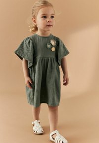 Next REGULAR FIT - Vardagsklänning - green