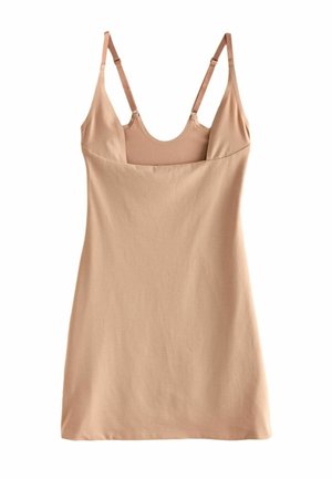Abito aderente color nude realizzato in tessuto morbido con sottili spalline regolabili e scollo a barchetta, caratterizzato da un design minimalista senza decorazioni.