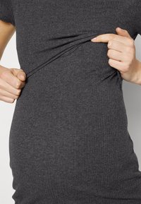 Anna Field MAMA Jerseyklänning - mottled dark grey
